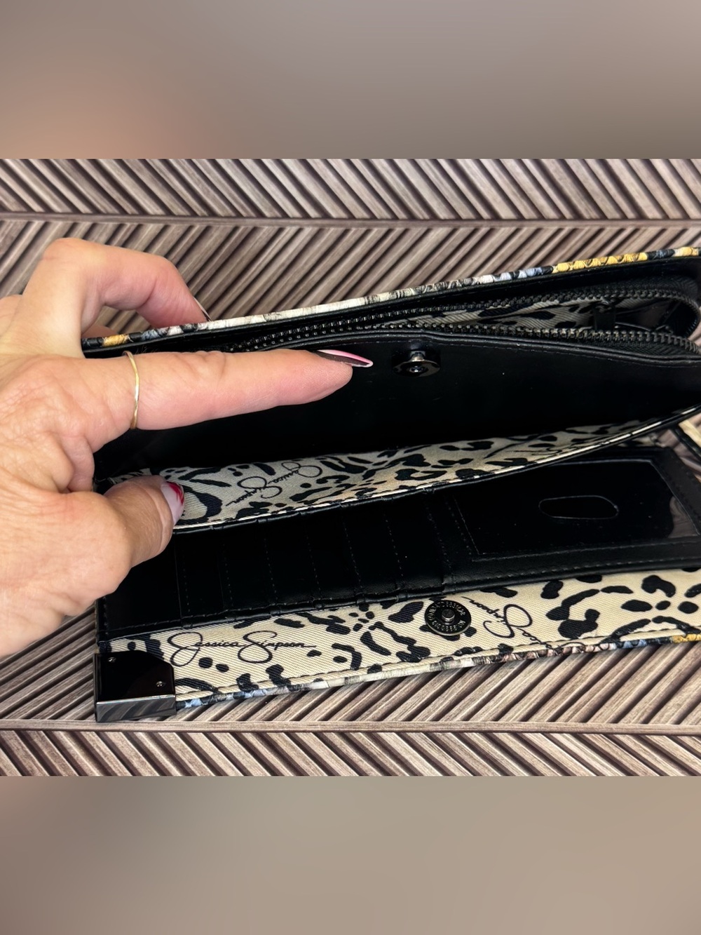 Jessica Simpson Python Print Blue Wallet - Picture 6 of 8